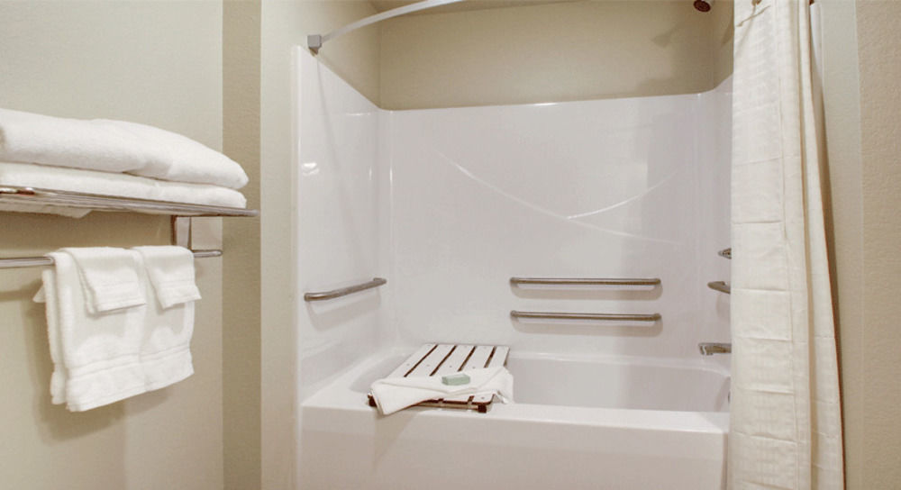 Cobblestone Hotel & Suites - อีรี ภายนอก รูปภาพ